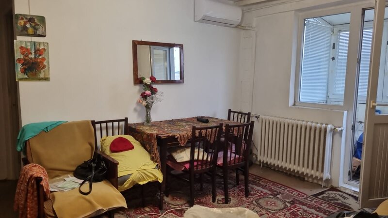 Militari, Piata Veteranilor,