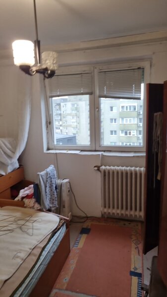 Militari, Piata Veteranilor,