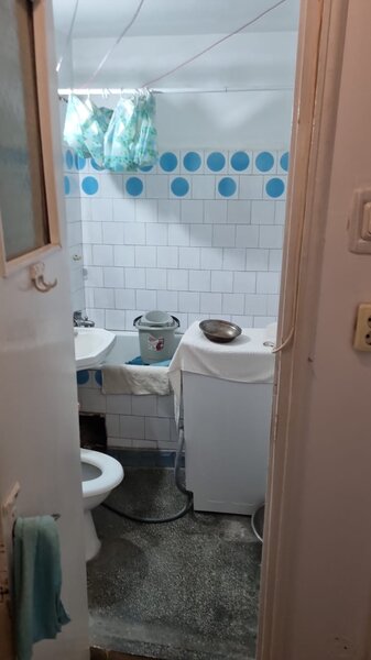 Militari, Piata Veteranilor,