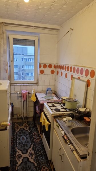 Militari, Piata Veteranilor,