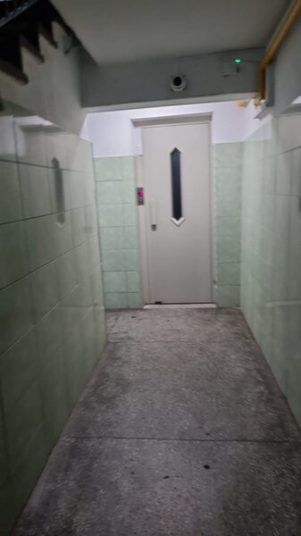 Militari, Piata Veteranilor,